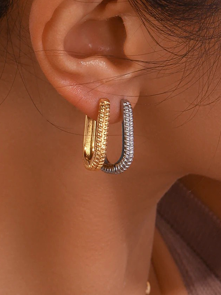 Estée Ovale Earrings Gold