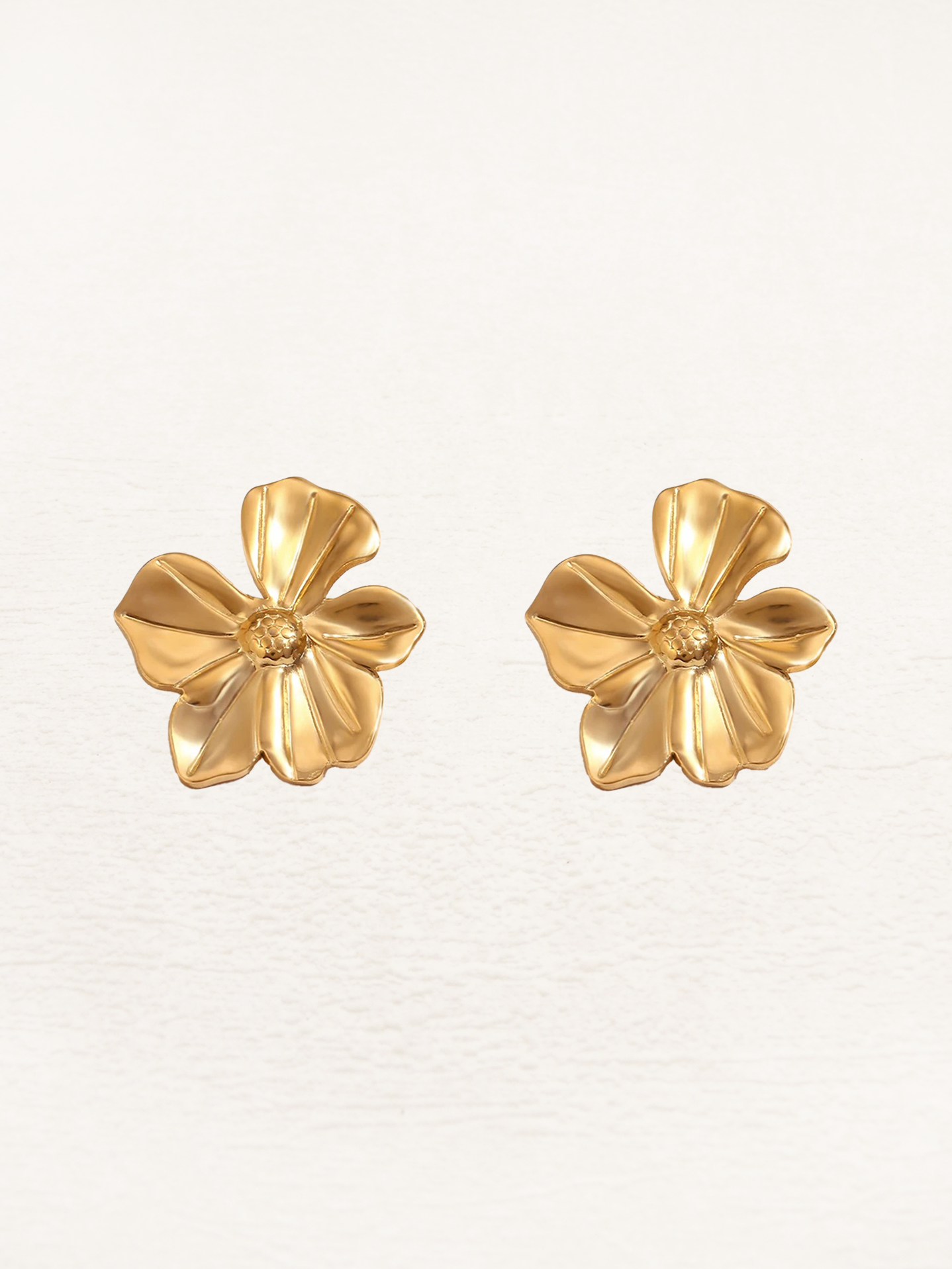 Diane Flower Blossom Flowers Earrings Small Gold