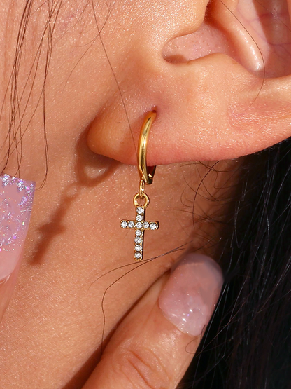 Lieke Crystal Cross Earrings Gold