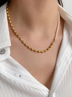 Linde Freshwater Pearl Necklace With Gold Beads