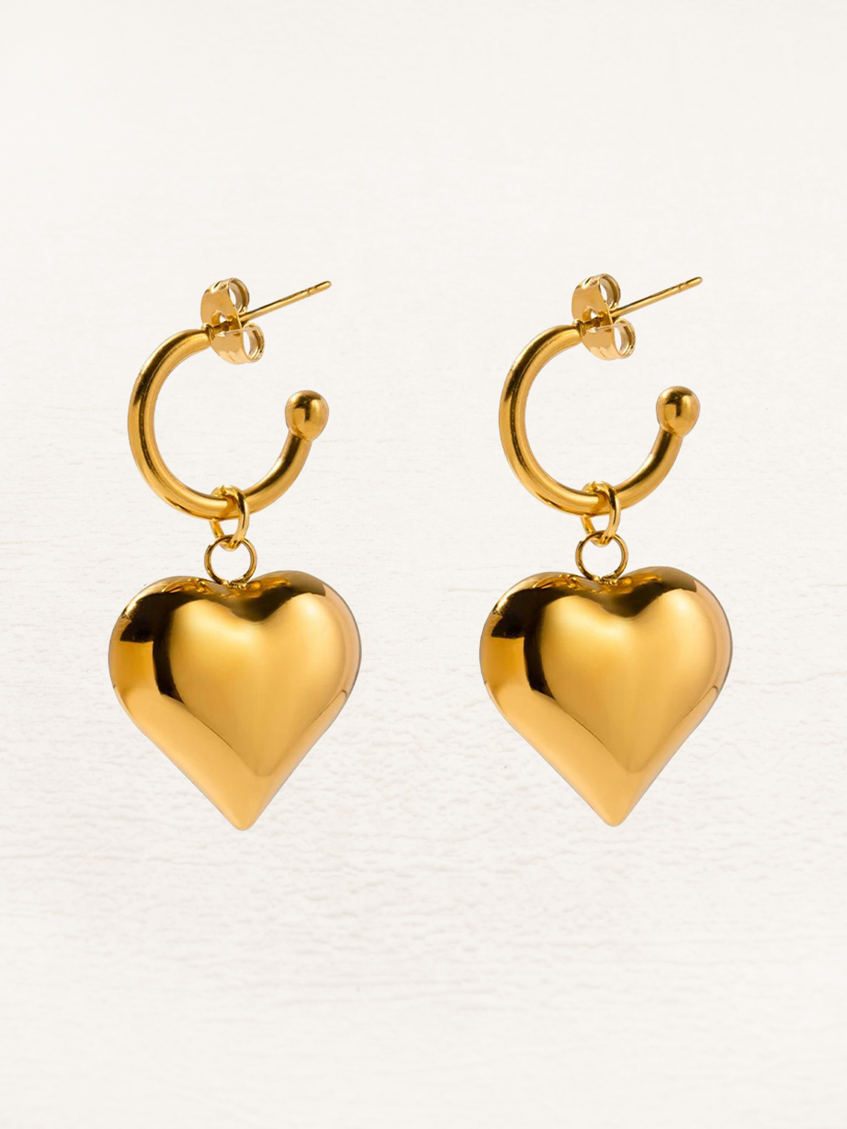 Liza Hanging Heart Earrings Gold