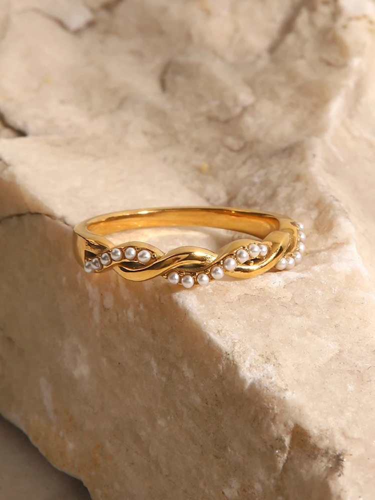 Melanie Braided Pearl Ring Gold