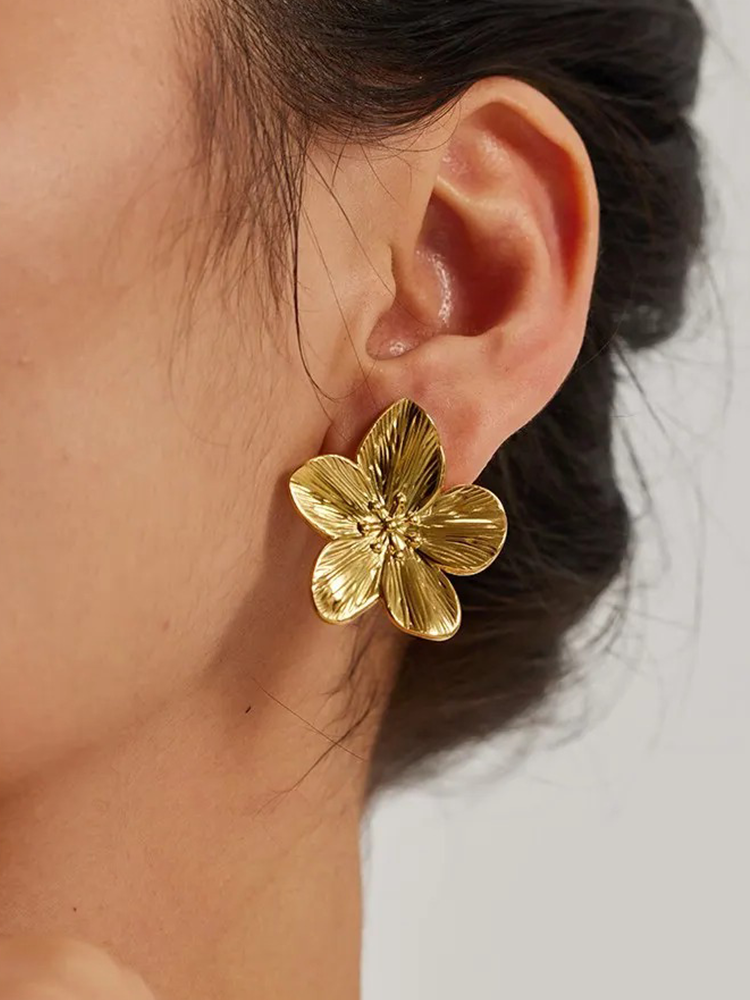 Rianne Flower Blossom Earrings Gold
