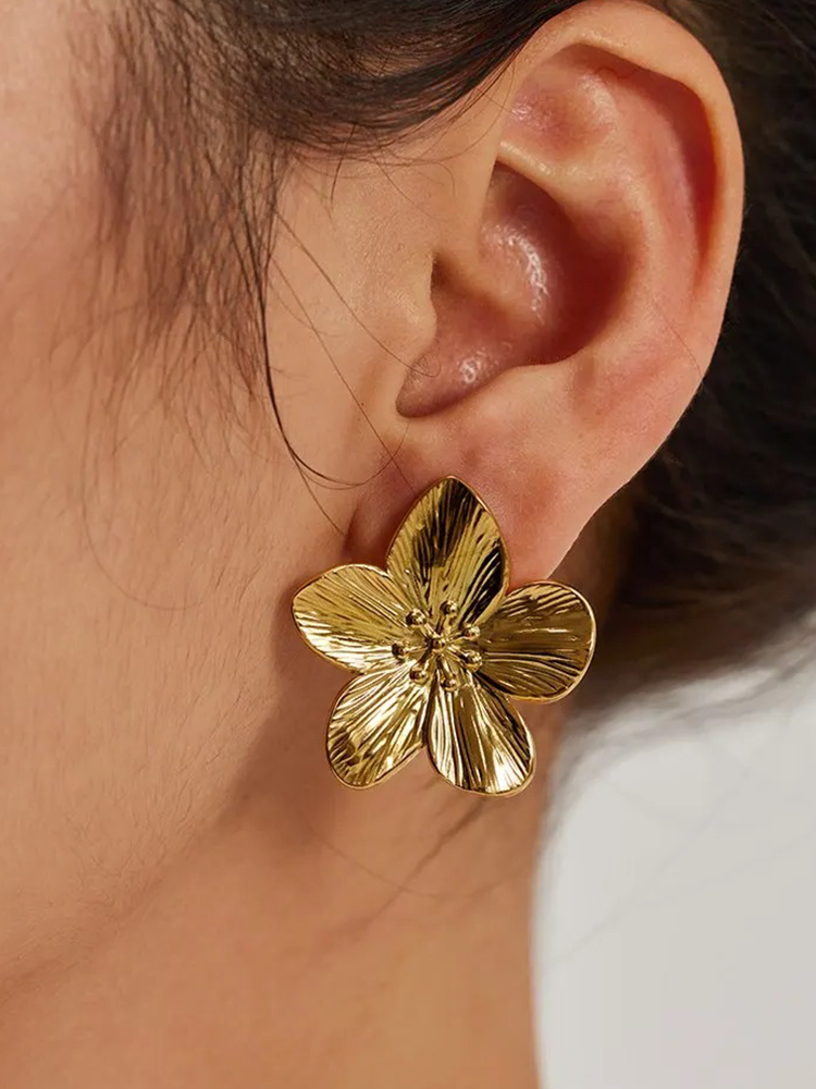 Rianne Flower Blossom Earrings Gold