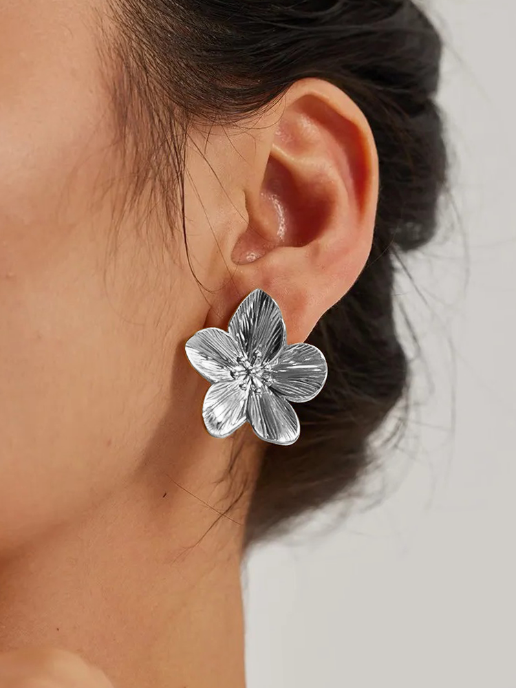 Rianne Flower Blossom Earrings Silver