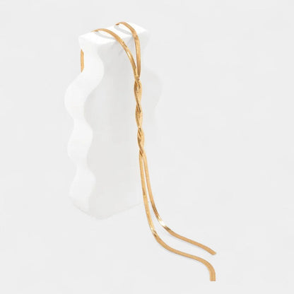 Virelle Necklace - Elegant silver or gold necklace with long link