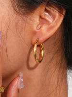 Blake Twisted Earrings Gold 35 mm
