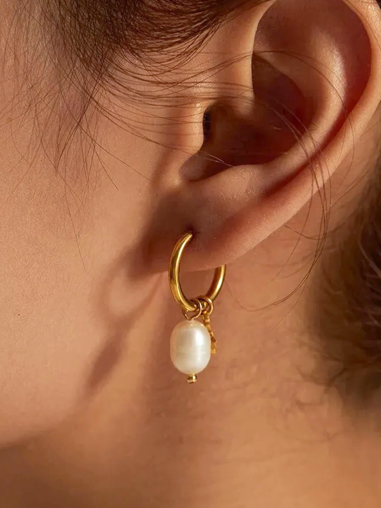 Silke Freshwater Pearl Star Earrings Gold