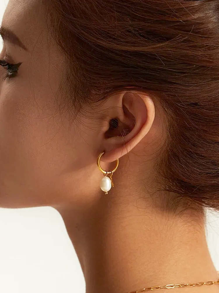 Silke Freshwater Pearl Star Earrings Gold