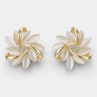 Virelle | Luxury Earrings With White Opal in Gold