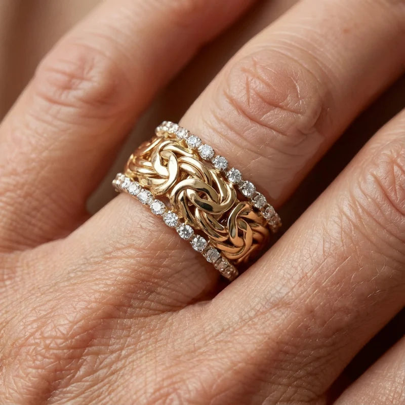 Virelle | Vintage Gold Braided Zirconia Ring