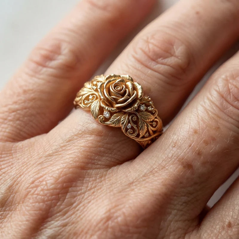 Virelle | Golden Flower Ring